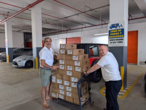 Simon & Jakub Moving Boxes